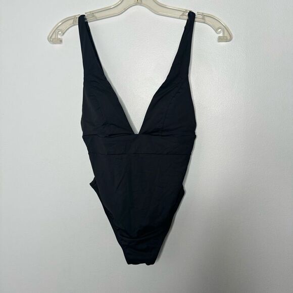 andie santorini one piece size medium - Picture 2 of 8